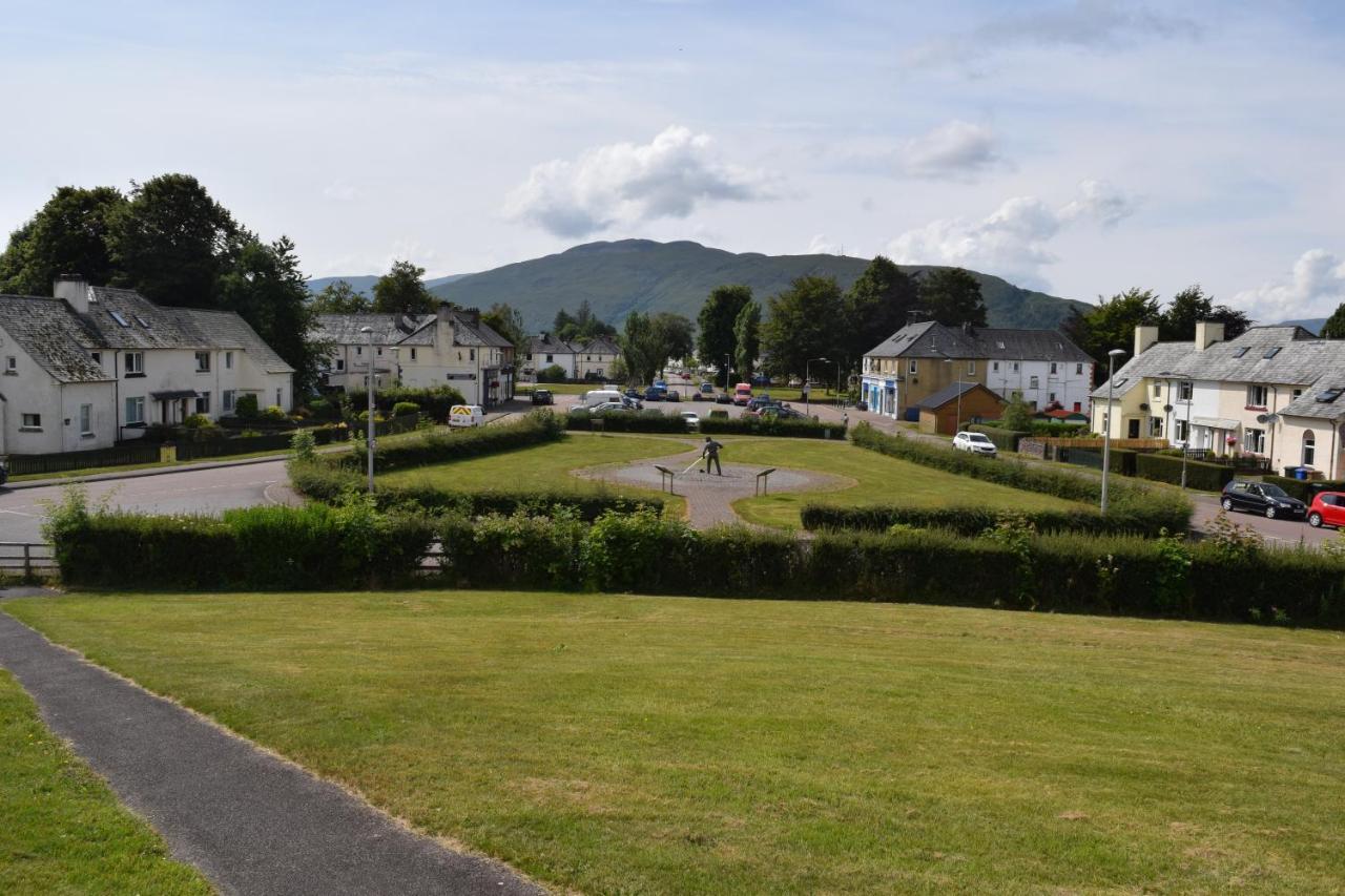 Traditional 3 Bed Town House Inverlochy Extérieur photo