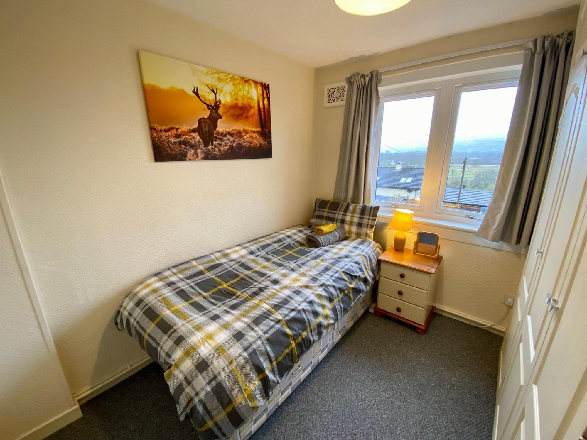 Traditional 3 Bed Town House Inverlochy Extérieur photo